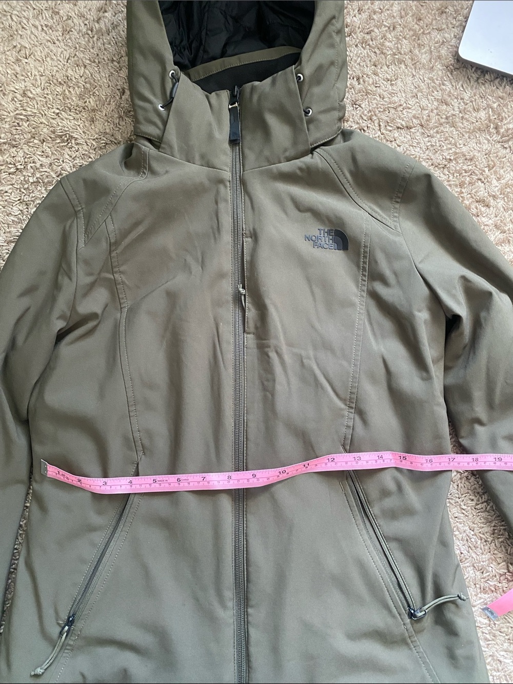 The North Face Women’s Jacket - Picture 5 of 6